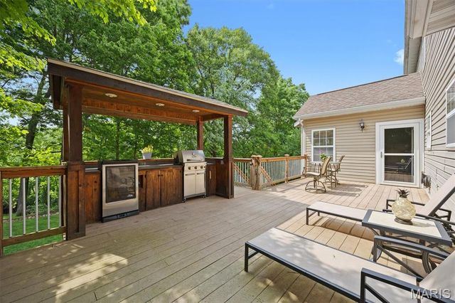 1171 Red Hawk Ridge Lane, O'fallon, IL 62269