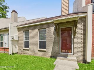 207 Long Plantation Boulevard C, Lafayette, LA 70508