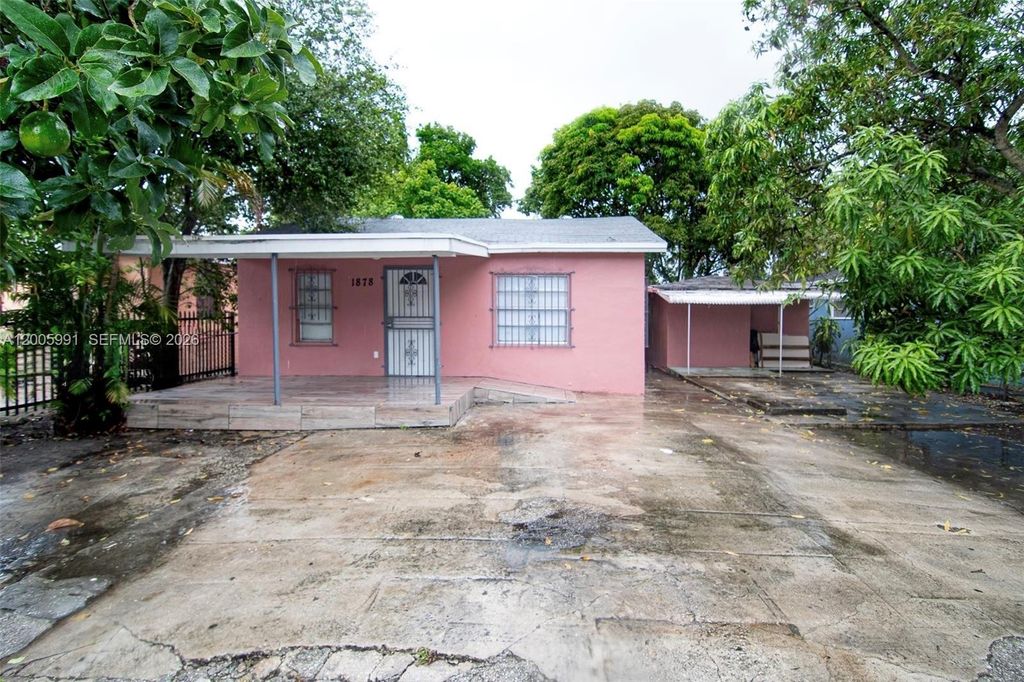 1878 NW 112th Ter 1, Miami, FL 33167
