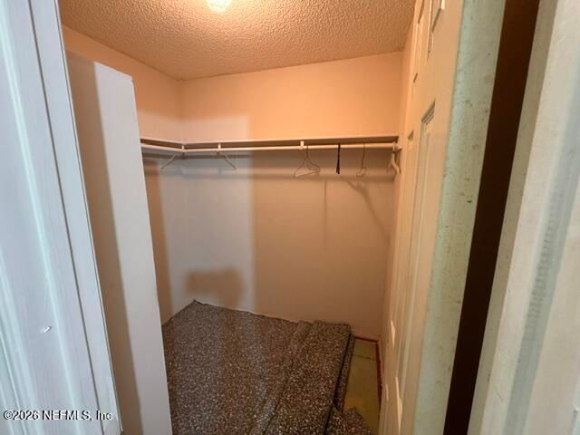 10976 TRACI LYNN Drive, Jacksonville, FL 32218