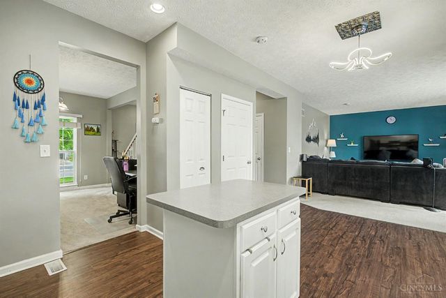 17 Christman Drive, Springboro, OH 45066