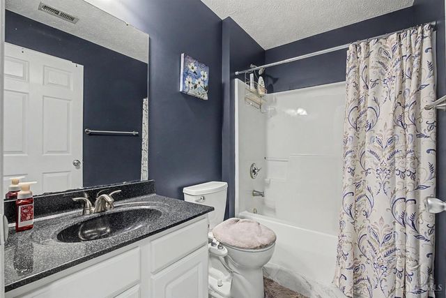 17 Christman Drive, Springboro, OH 45066