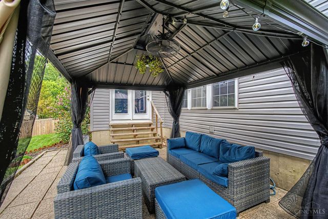 17 Christman Drive, Springboro, OH 45066
