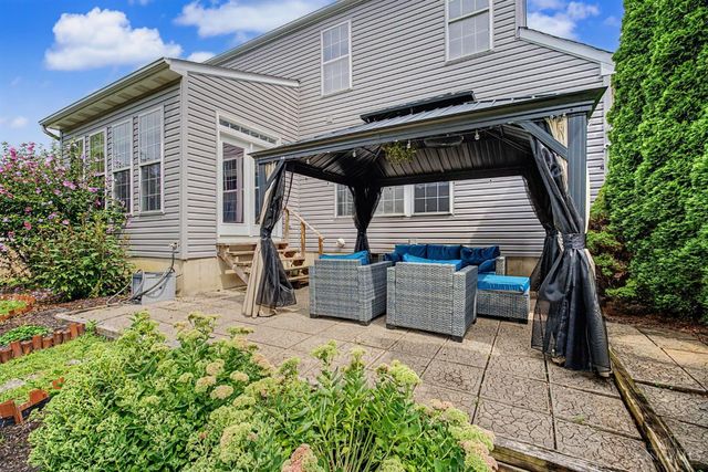 17 Christman Drive, Springboro, OH 45066