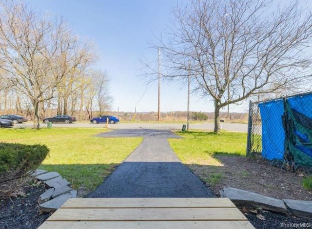 41 Albacon Road, Nanuet, NY 10954