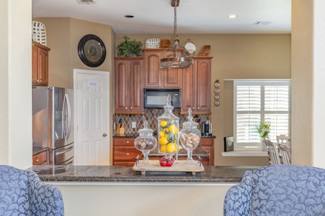 2084 Barret Drive, Frisco, TX 75033