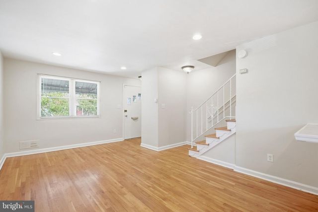 4229 FORT DUPONT TER SE, Washington, DC 20020