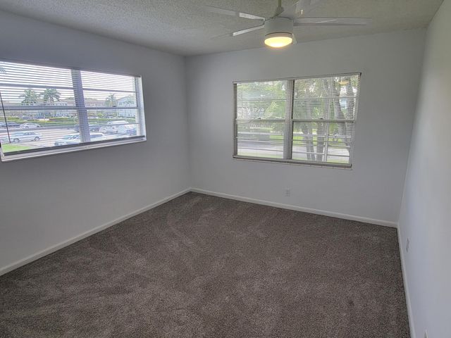 613 Fanshaw, Boca Raton, FL 33434