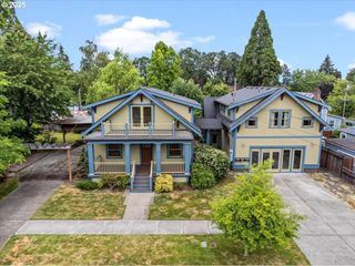1721 22ND Ave, Forest Grove, OR 97116