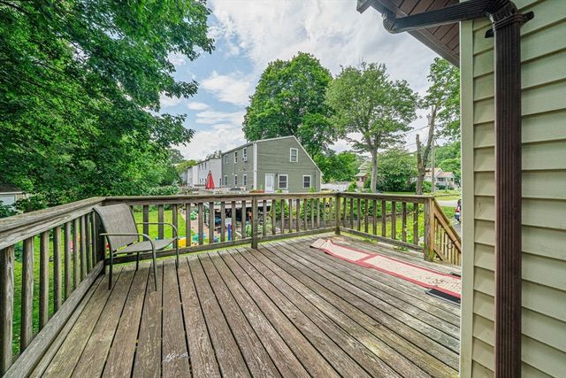 80 Sunset Ave, Brockton, MA 02301