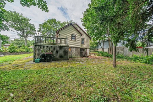 80 Sunset Ave, Brockton, MA 02301