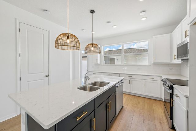 17526 NORTHLAKE GROVE DRIVE, Winter Garden, FL 34787