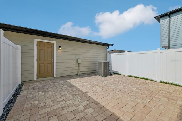 17526 NORTHLAKE GROVE DRIVE, Winter Garden, FL 34787