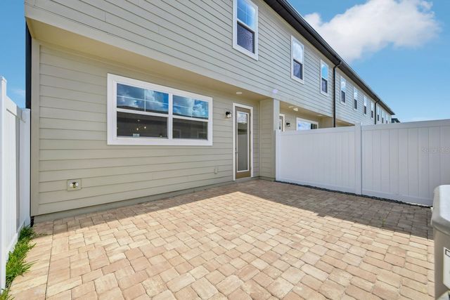 17526 NORTHLAKE GROVE DRIVE, Winter Garden, FL 34787