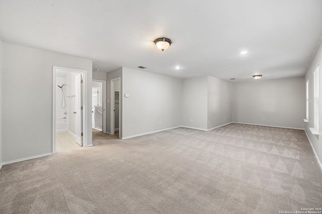 8815 Mission mdw, San Antonio, TX 78223