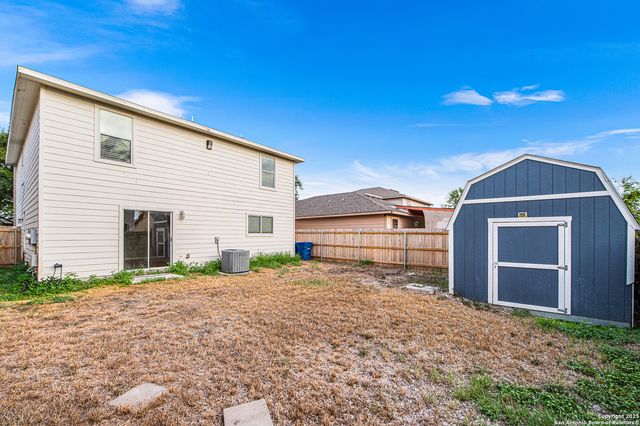 8815 Mission mdw, San Antonio, TX 78223