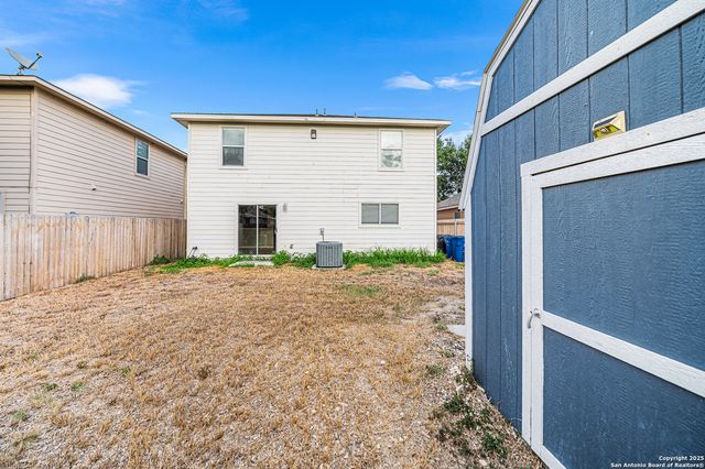 8815 Mission mdw, San Antonio, TX 78223