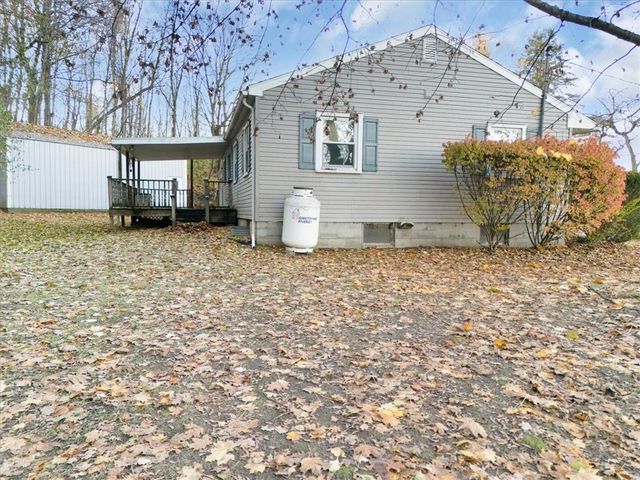 7200 Sutton Rd, Arcadia, NY 14489