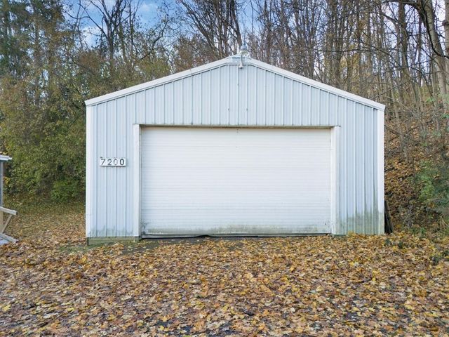 7200 Sutton Rd, Arcadia, NY 14489