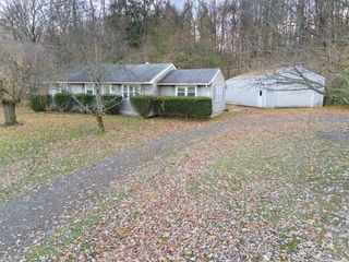 7200 Sutton Rd, Arcadia, NY 14489