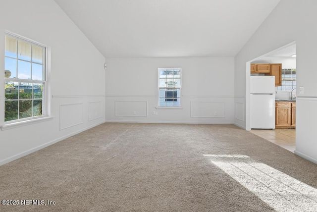 9070 3RD Avenue, Jacksonville, FL 32208