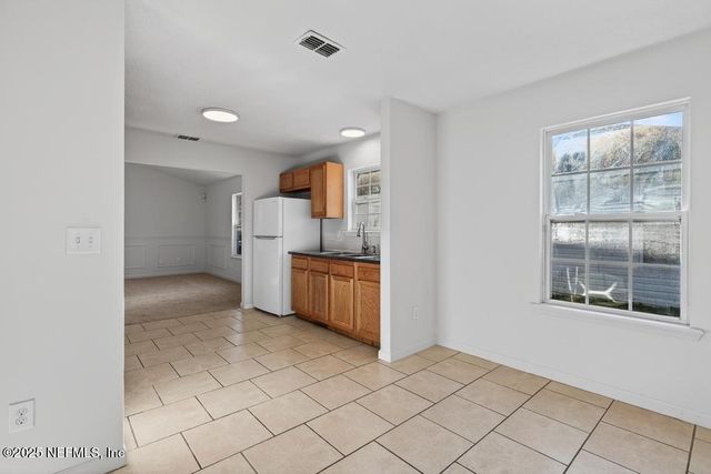 9070 3RD Avenue, Jacksonville, FL 32208