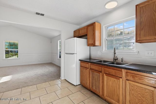 9070 3RD Avenue, Jacksonville, FL 32208