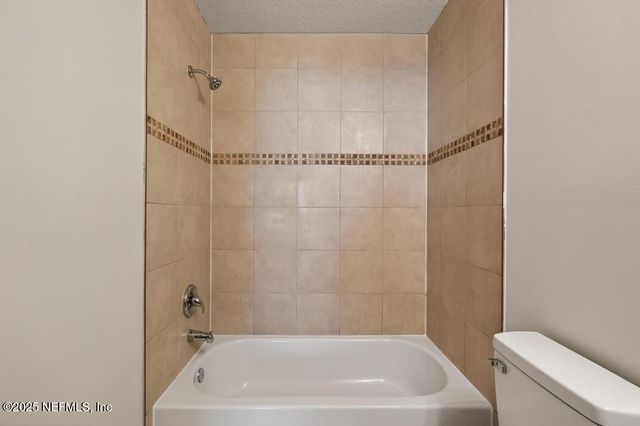 9070 3RD Avenue, Jacksonville, FL 32208