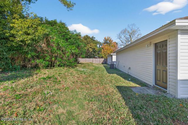 9070 3RD Avenue, Jacksonville, FL 32208