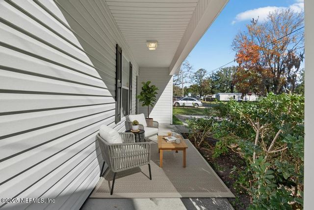 9070 3RD Avenue, Jacksonville, FL 32208