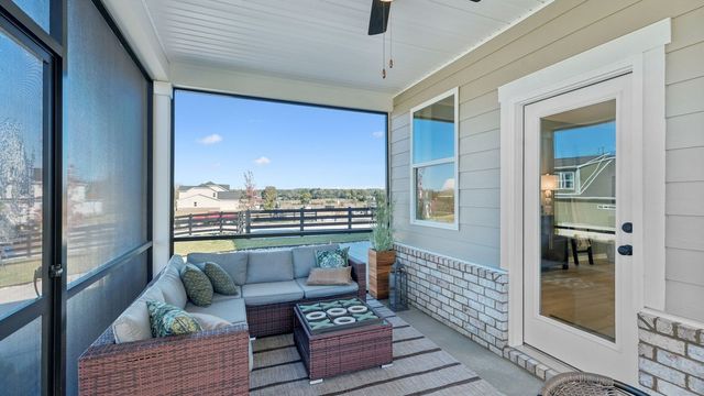 305 Harvest Point Blvd, Spring Hill, TN 37174