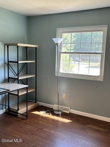 41 Red Oak Lane, Milton, NY 12020