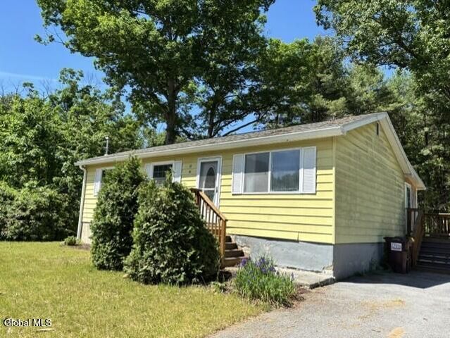41 Red Oak Lane, Milton, NY 12020