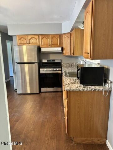41 Red Oak Lane, Milton, NY 12020