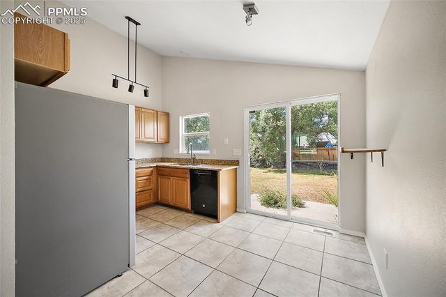 617 Autumn Place, Fountain, CO 80817