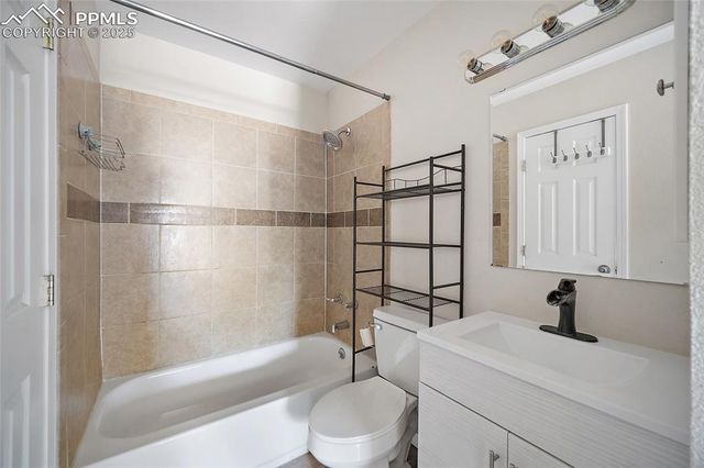 617 Autumn Place, Fountain, CO 80817