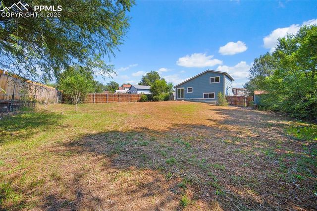 617 Autumn Place, Fountain, CO 80817