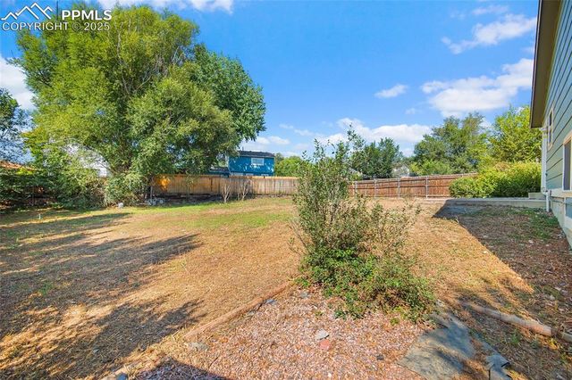 617 Autumn Place, Fountain, CO 80817