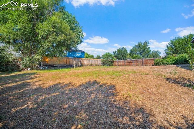 617 Autumn Place, Fountain, CO 80817