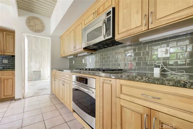10412 Reseda, Porter Ranch, CA 91326