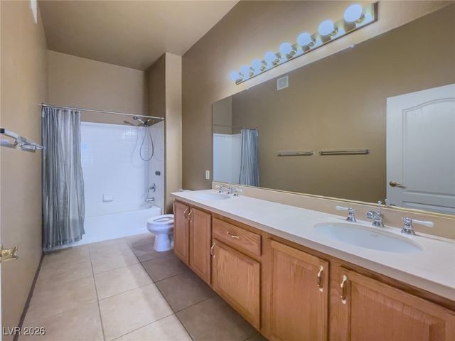 700 CARNEGIE Street 4113, Henderson, NV 89052