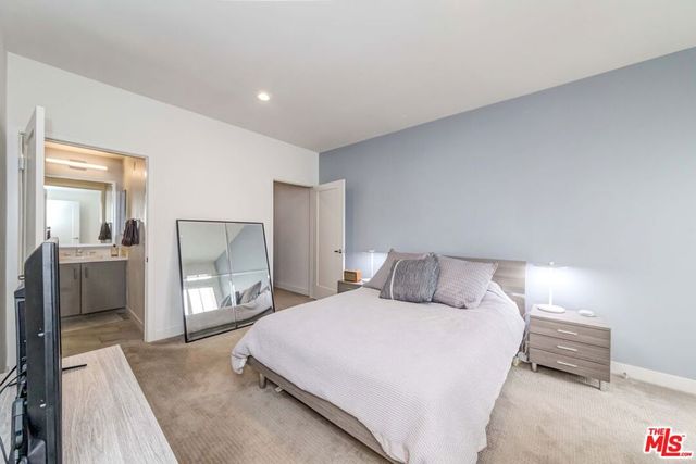 436 S Virgil Avenue PH 1, Los Angeles, CA 90020