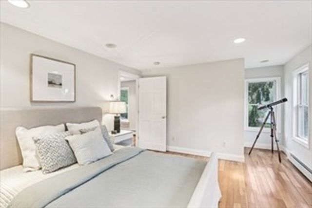 118 River Rd, Merrimac, MA 01860