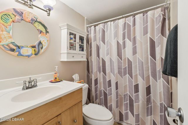 4831 Saxon Dr Apt 104, New Smyrna Beach, FL 32169