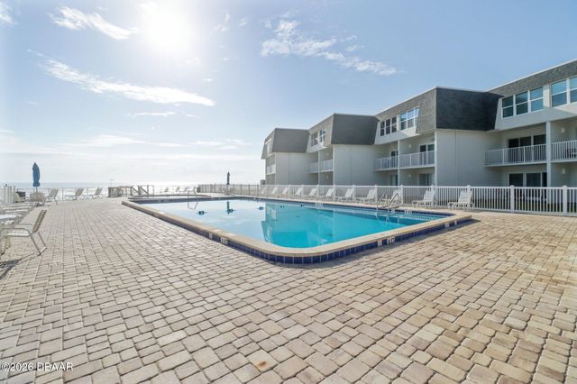 4831 Saxon Dr Apt 104, New Smyrna Beach, FL 32169