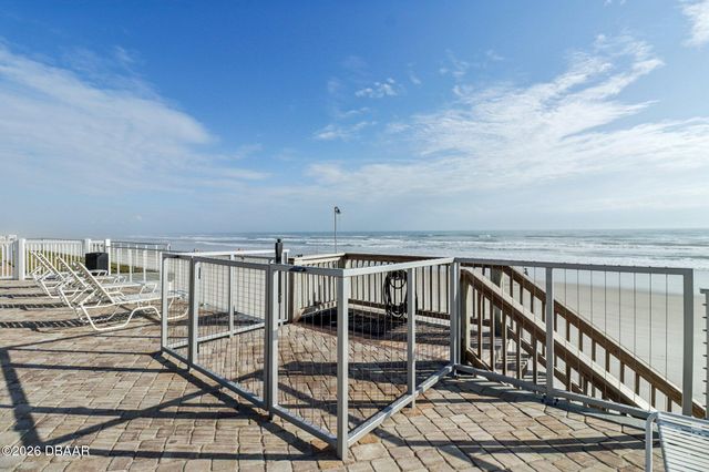 4831 Saxon Dr Apt 104, New Smyrna Beach, FL 32169
