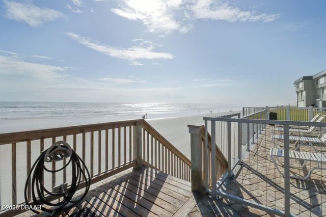 4831 Saxon Dr Apt 104, New Smyrna Beach, FL 32169