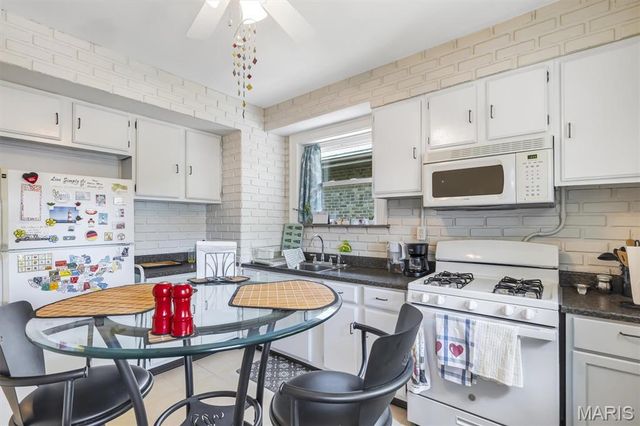 3916 Wilmington Avenue, St Louis, MO 63116