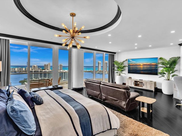 7000 Island Boulevard Ph-06, Aventura, FL 33160