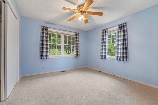 24 Meadow Lark Lane, Harrison, AR 72601
